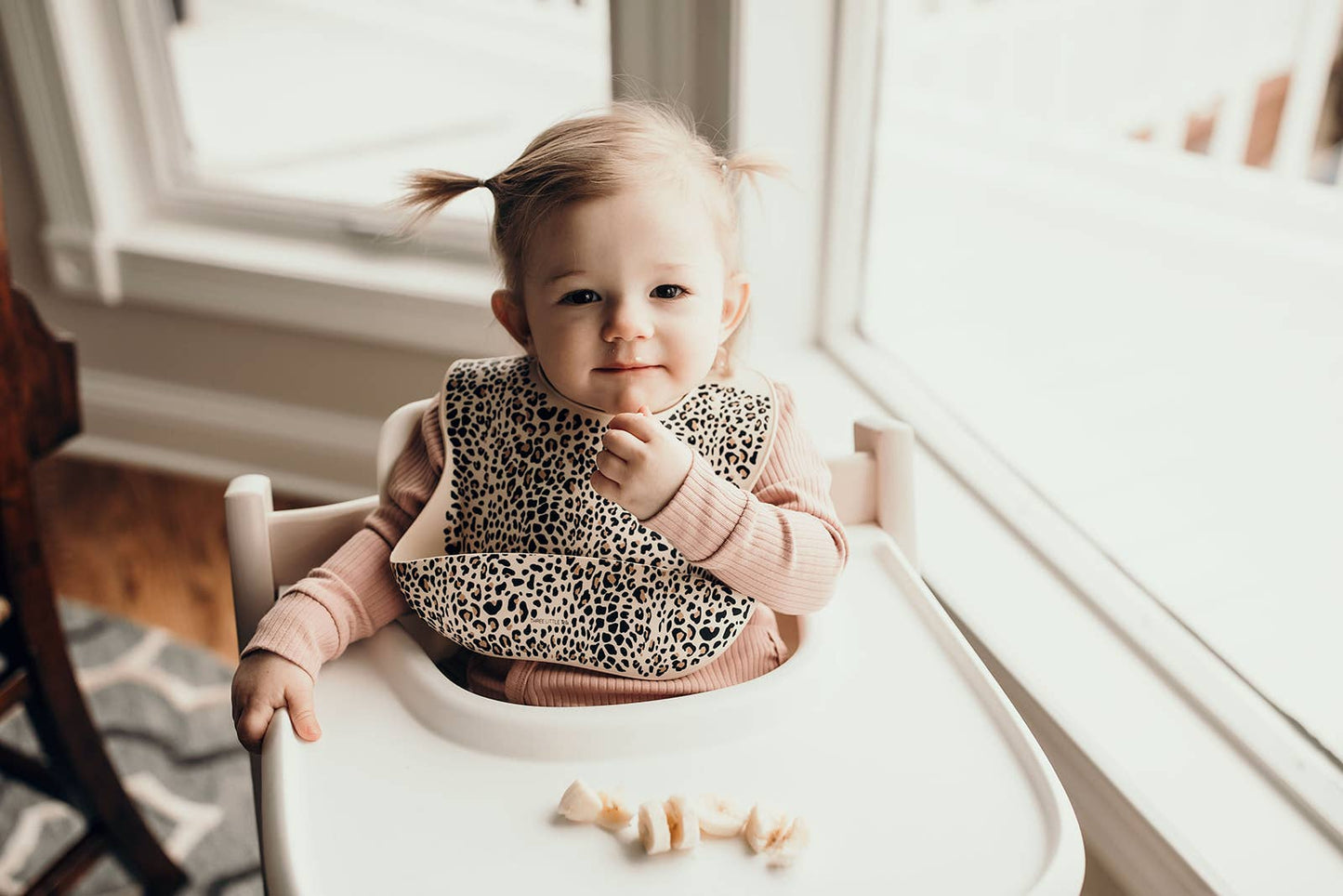 Three Little Tots -Leopard Print Silicone Bib with Crumb Catcher