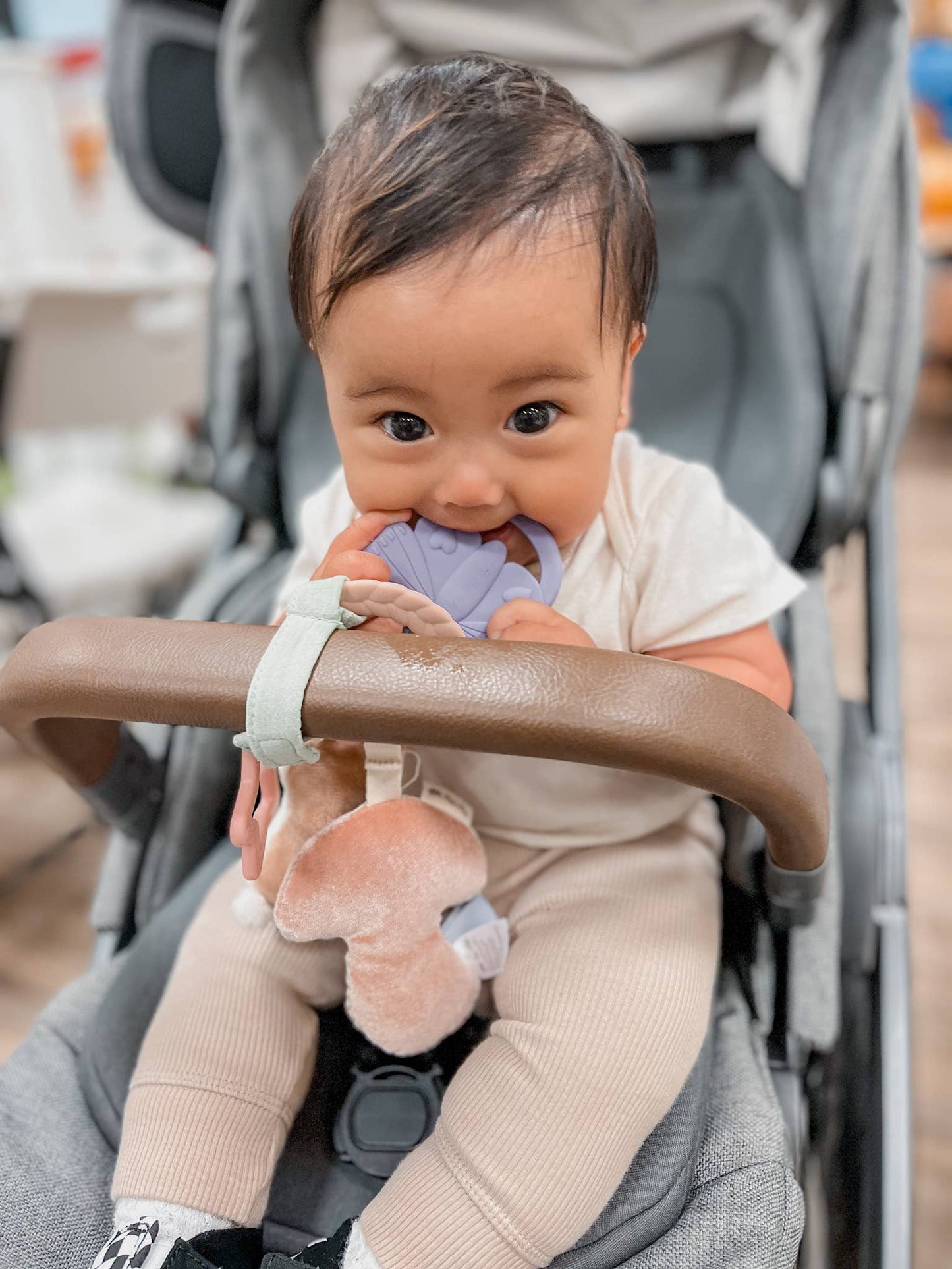 *NEW OPTION* Bitzy Busy Ring™ Teething Activity Toy: Veggie