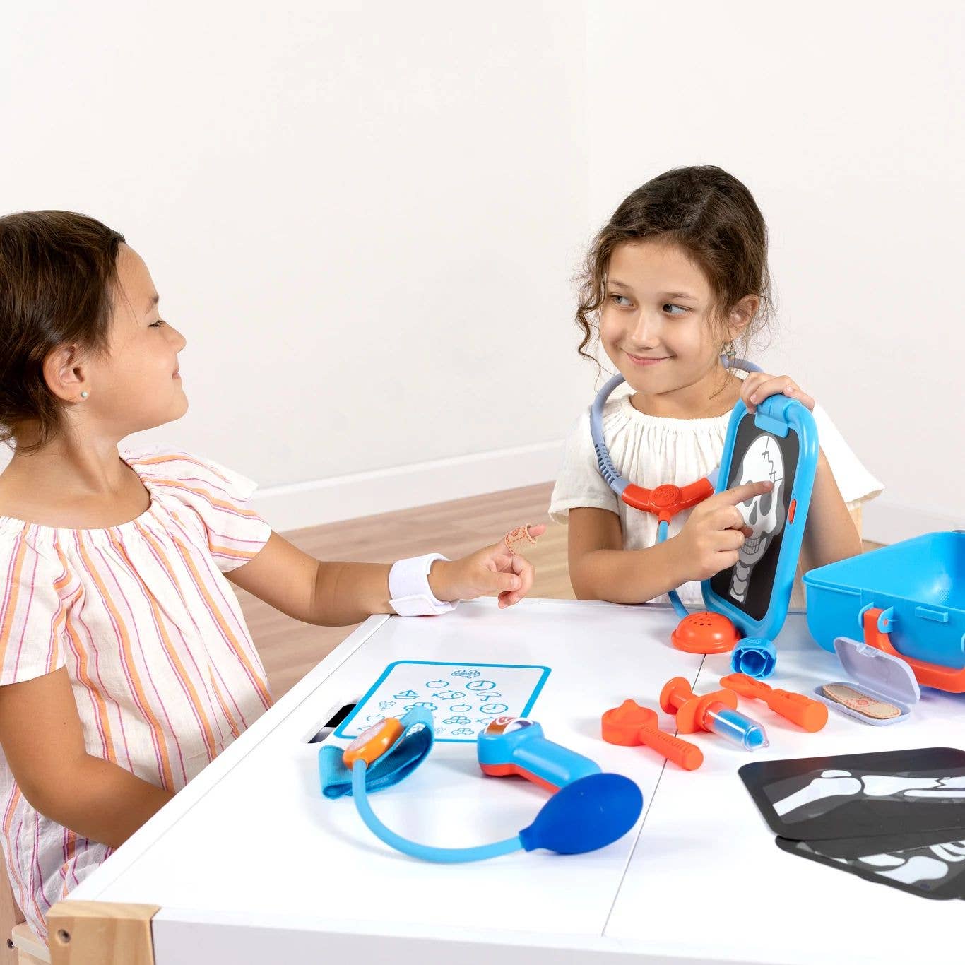 Fat Brain Pretendables Doctor Set