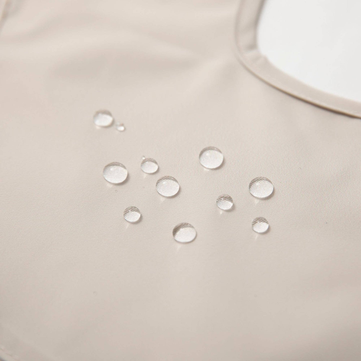 Ali + Oli Sleeveless (3-pc) Bib Set for Baby & Toddler (Neutral)