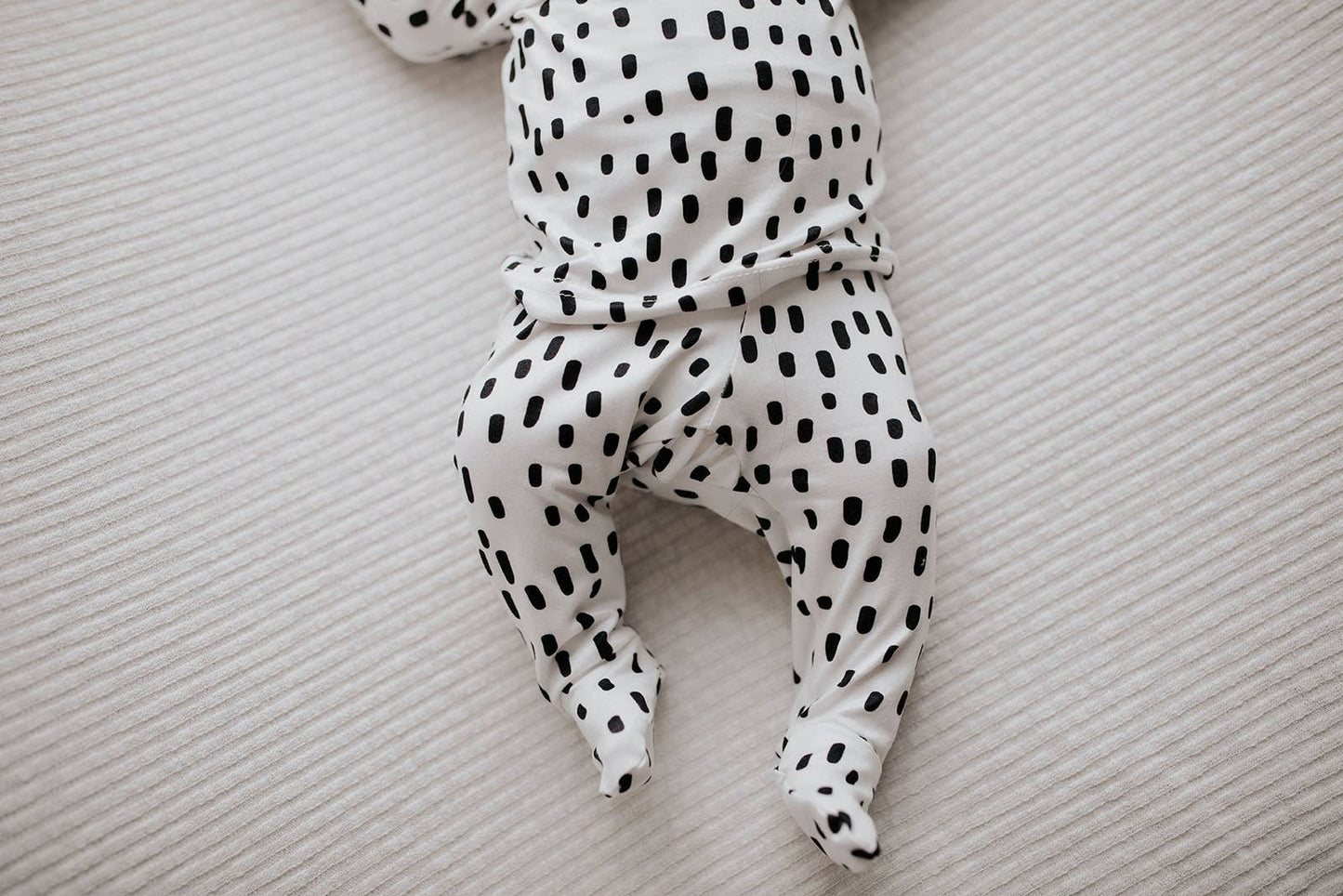 Three Little Tots -Dot Jammies Kids Pjs and Lougewear: Newborn - 3 Montths