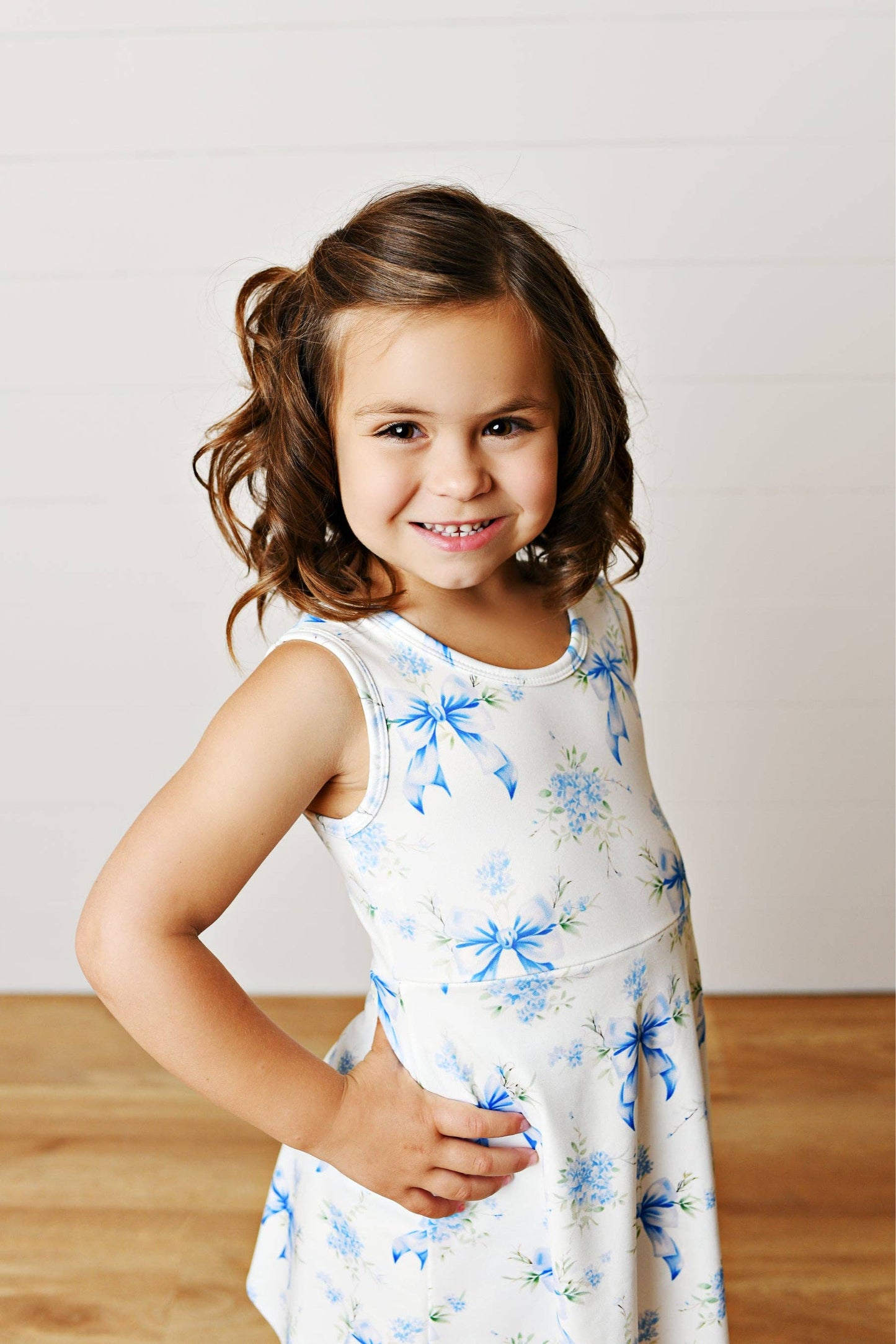 Girls White & Blue Bow Athletic Active Sport Scalloped Dress: 3/4