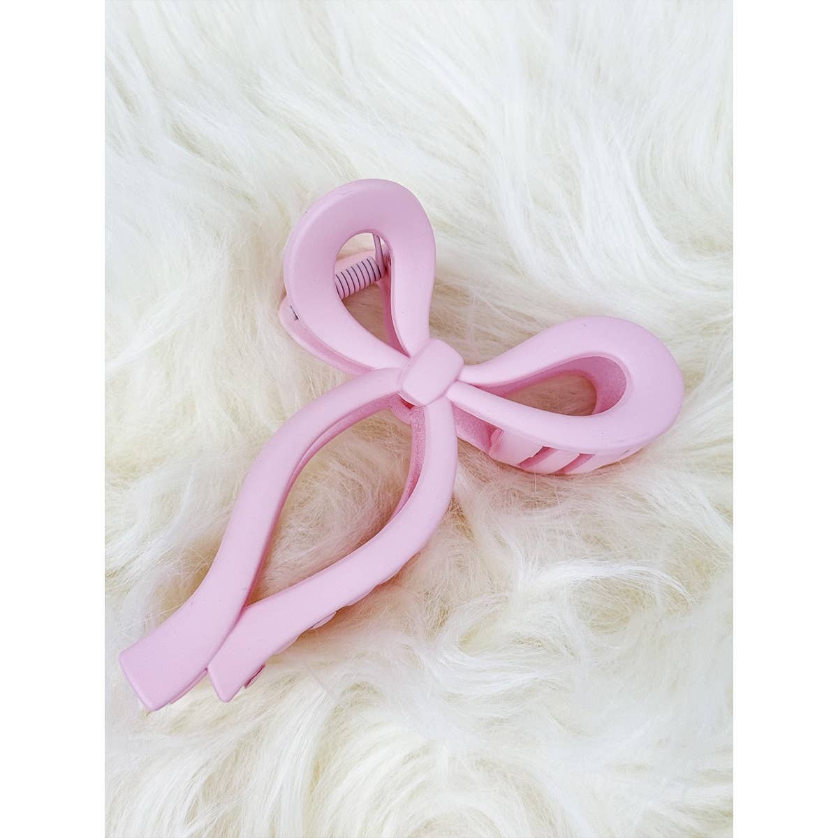 Assorted Pink and Taupe Shades of Bow Clip claw
