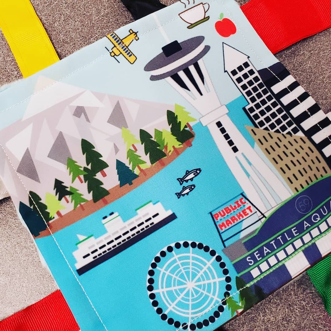 Seattle WA Keepsake City Learning Crinkle Tag Squares 8"x 8"