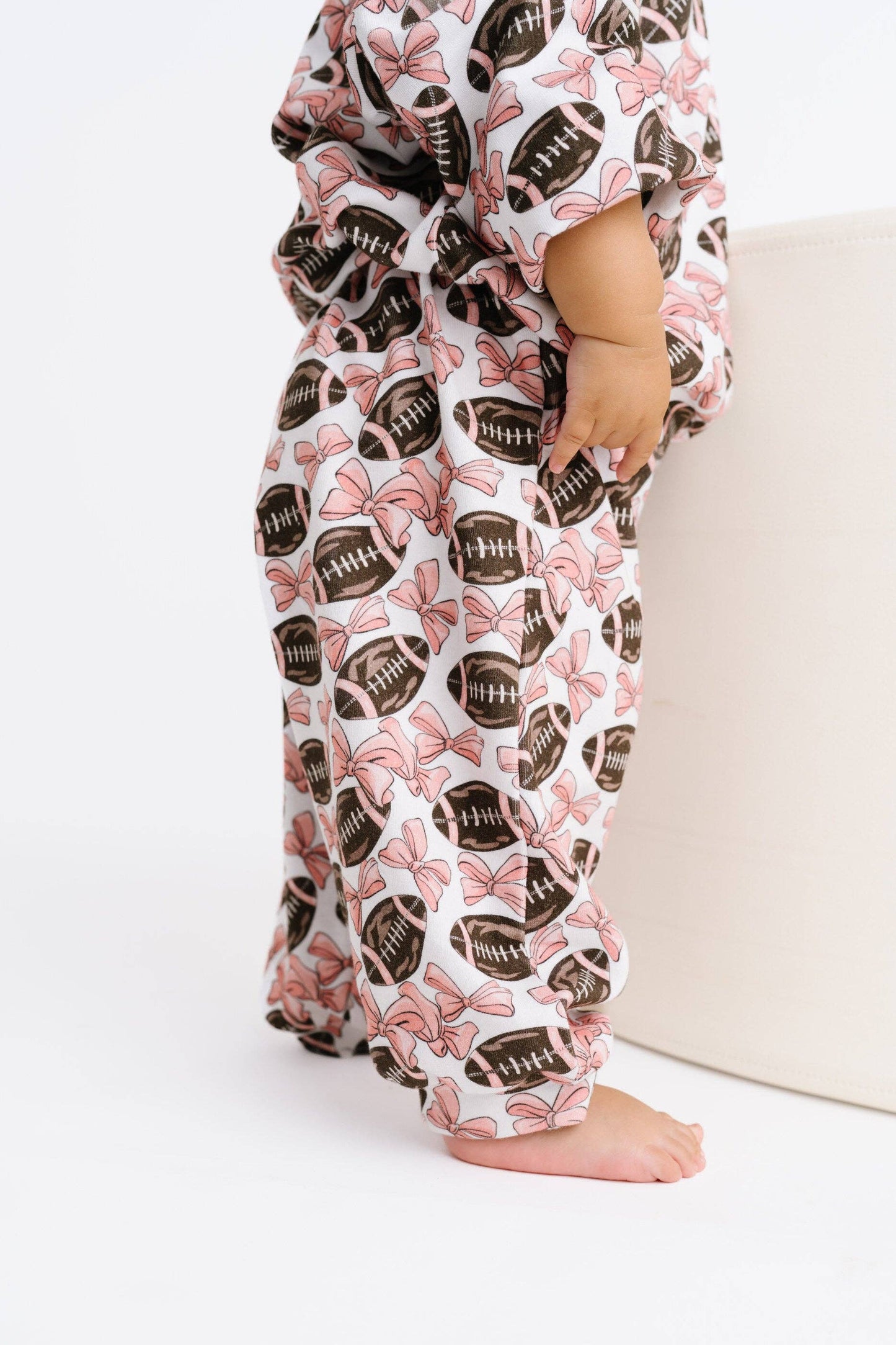 Bows & Touchdowns Sweatsuit: 5T