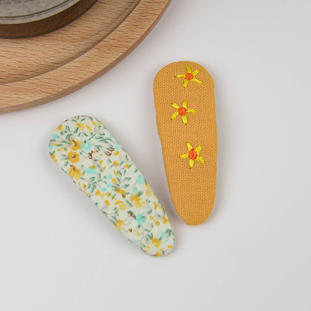 Embroidered Floral Snap Hair Clips Set: Brown
