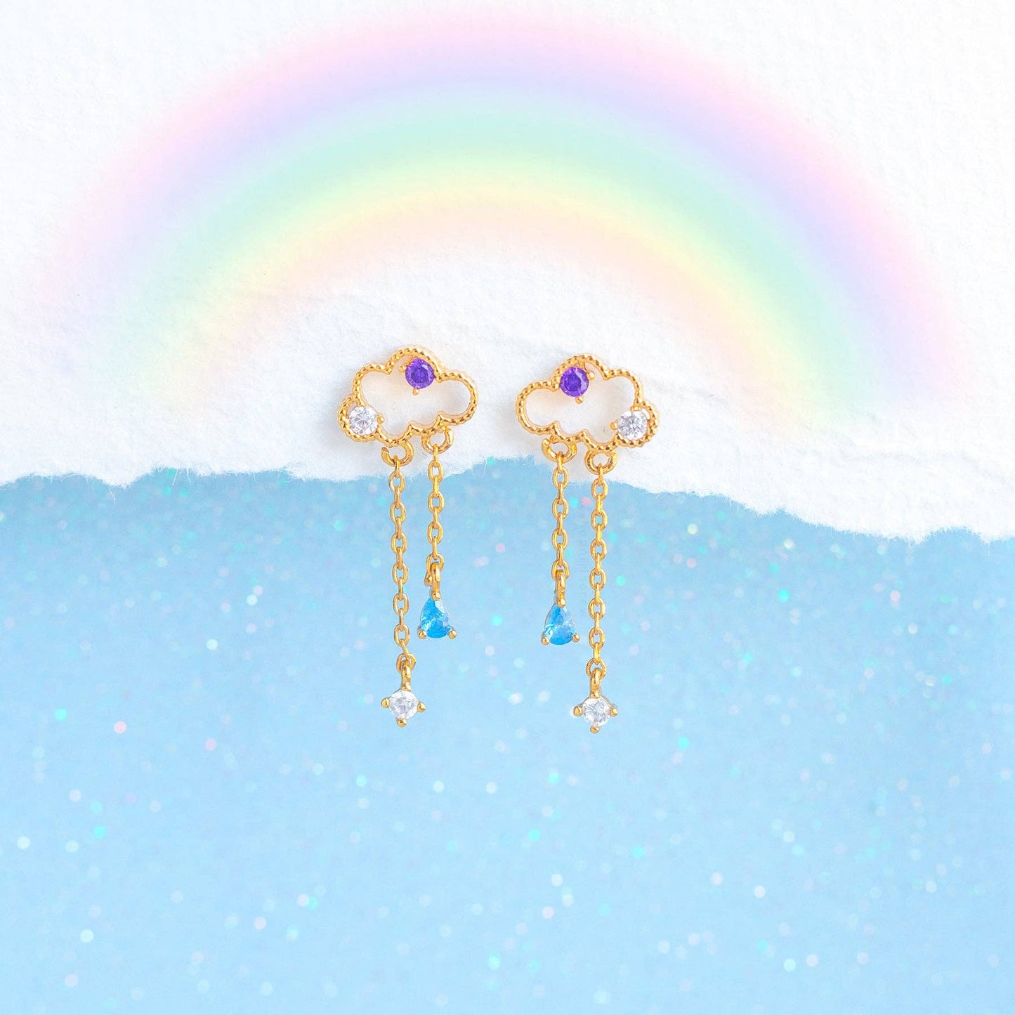 Reigning Clouds Dangle Earrings: Gold