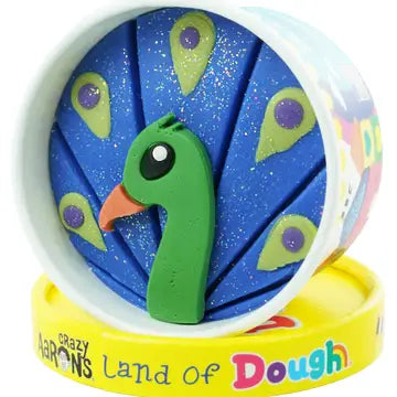Land of Dough Medium Zoo Animal Cup Multi-Colored