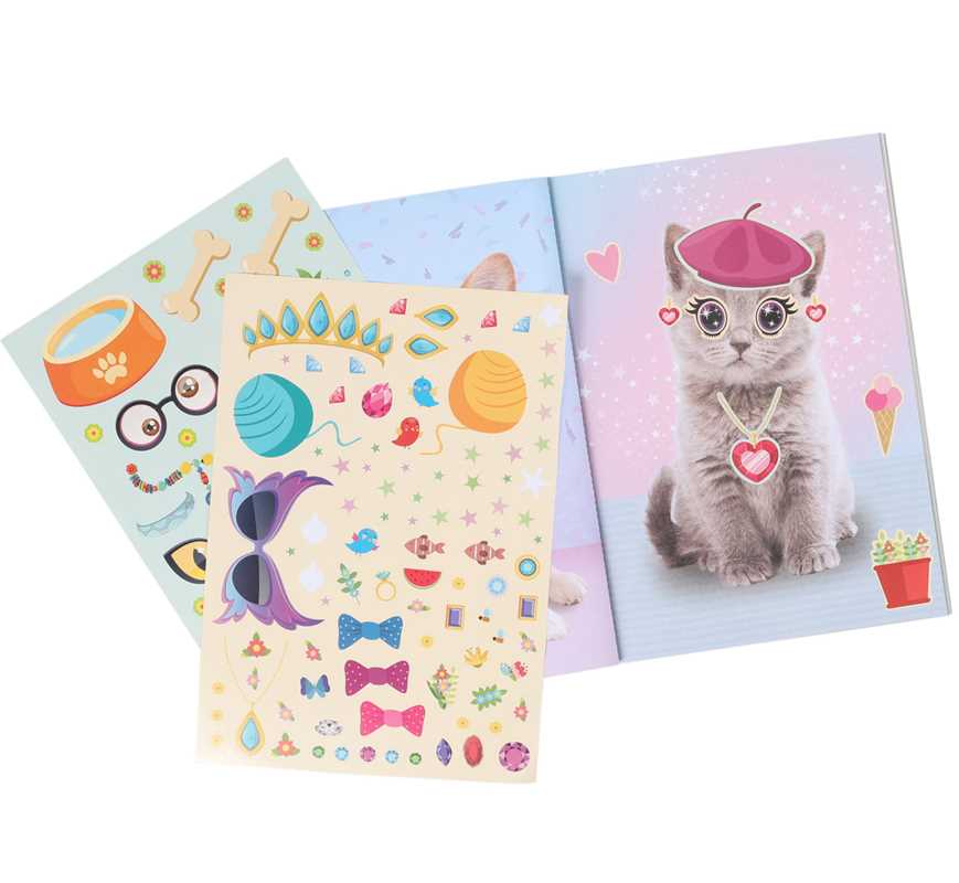 Super Silly Stickers: Puppies & Kittens by Editors of Silver Dolphin Books: Paperback; 112 pages / English