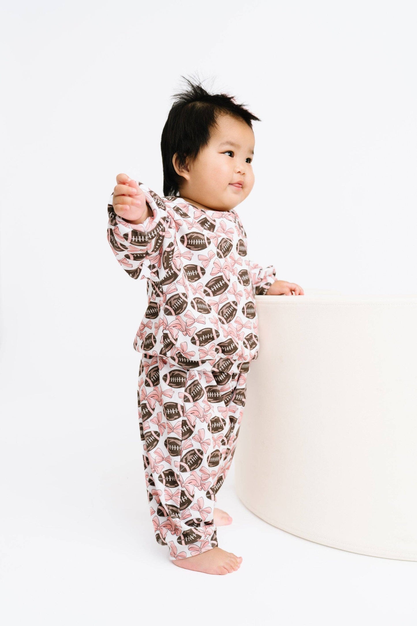 Bows & Touchdowns Sweatsuit: 3T