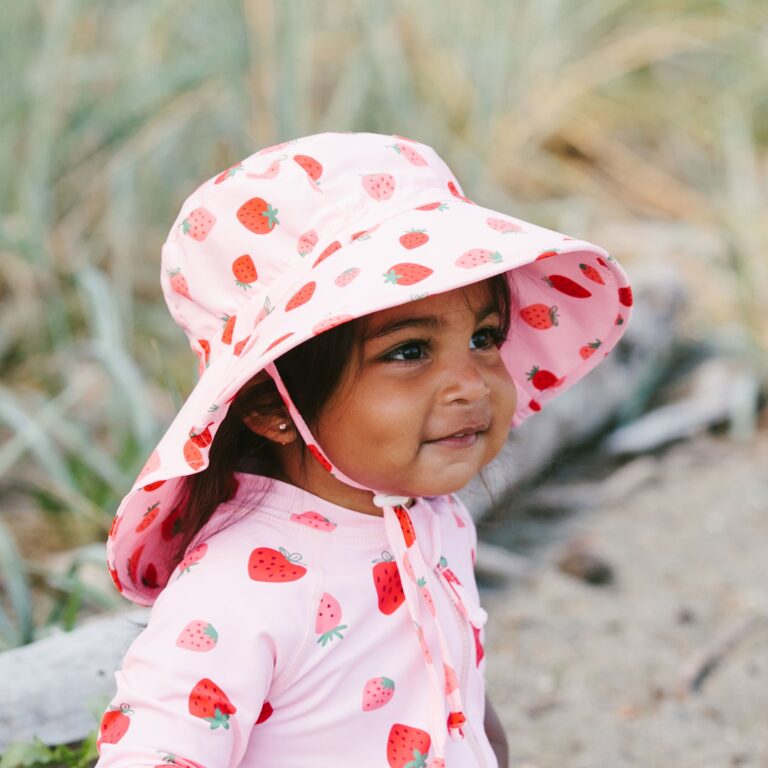 Jan & Jul Adventure Strawberry Hat UV & quick dry