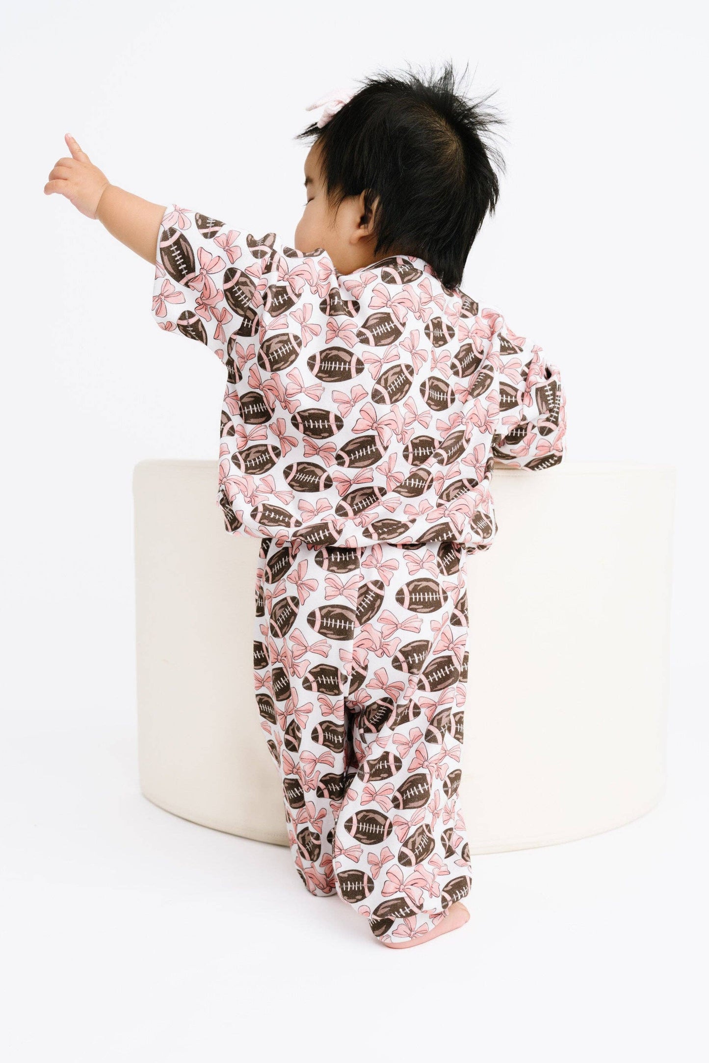 Bows & Touchdowns Sweatsuit: 3T