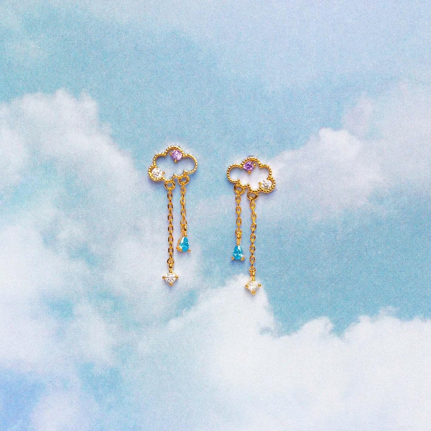 Reigning Clouds Dangle Earrings: Gold