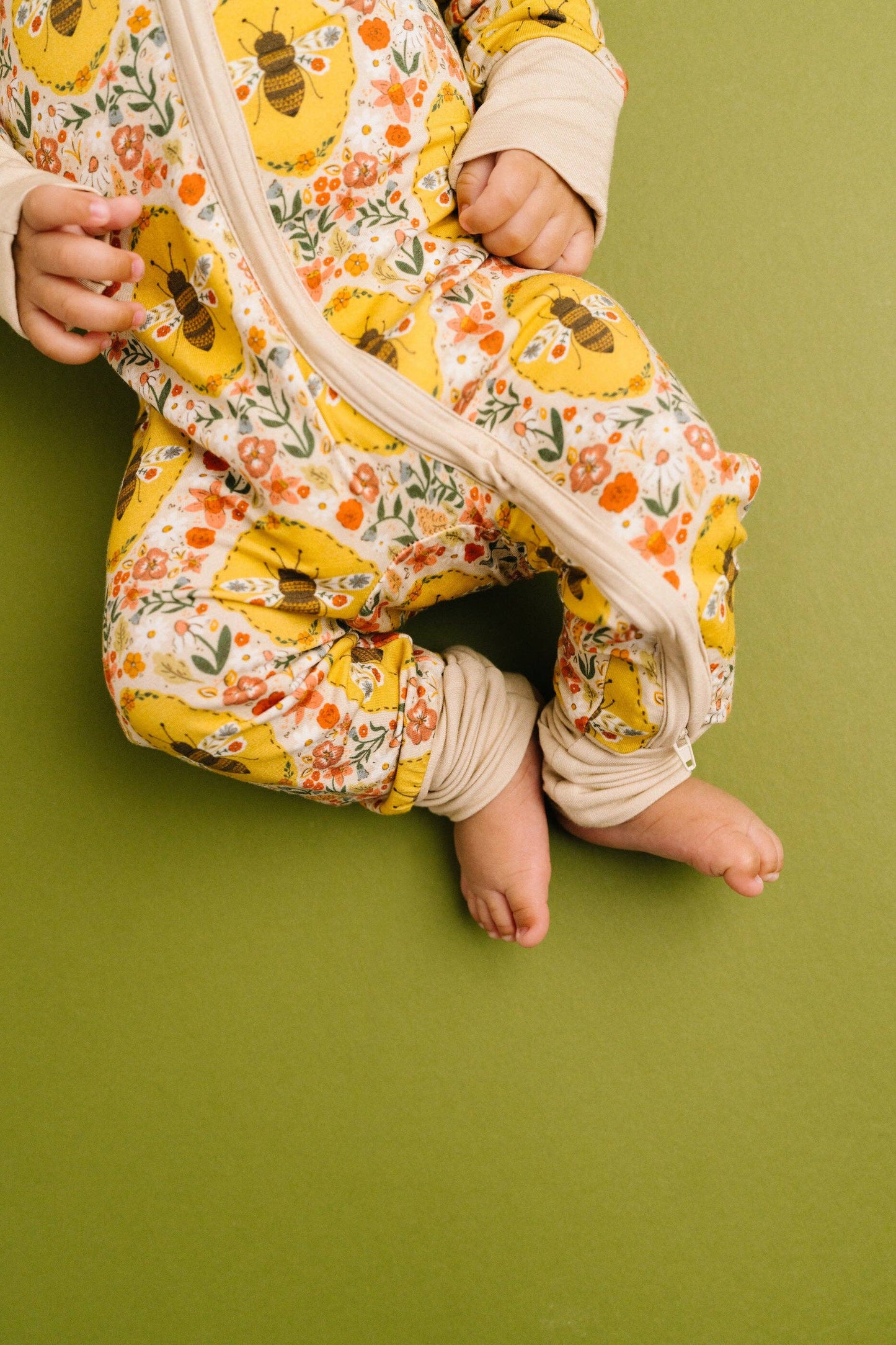 Sweet Bee Bamboo Sleeper: 6-12M