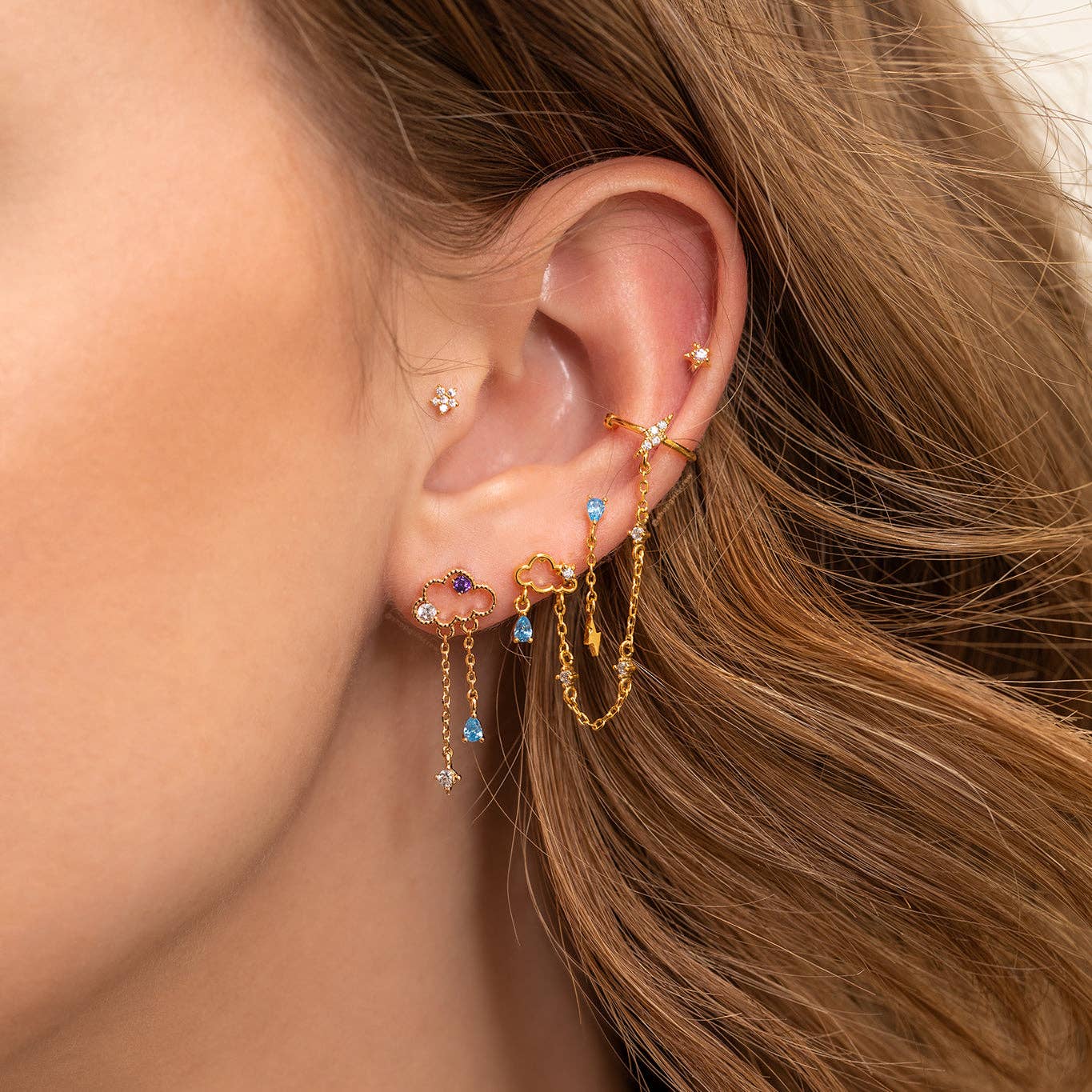Reigning Clouds Dangle Earrings: Gold