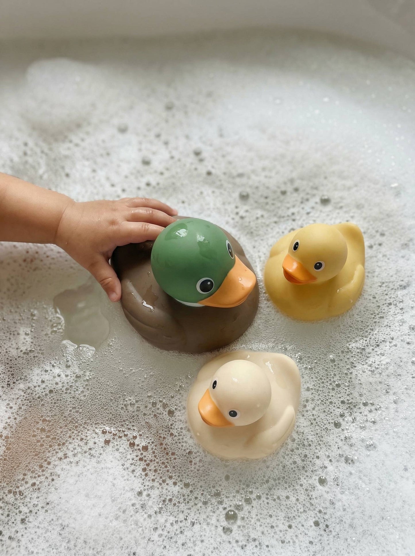 *NEW OPTION* Itzy Ducky Family™ - Bath + Water Table Toys: Mallard