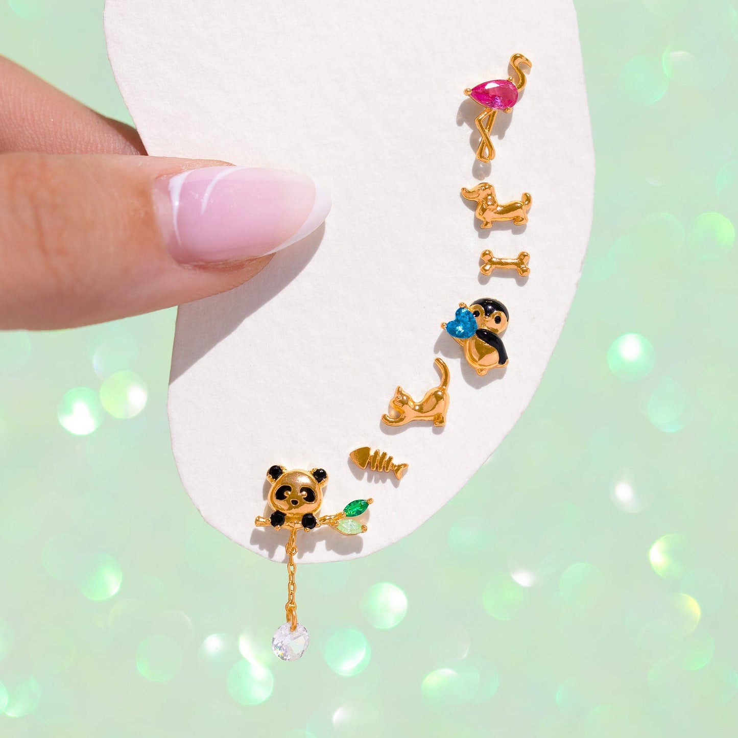 Penguin Crush Studs: Gold