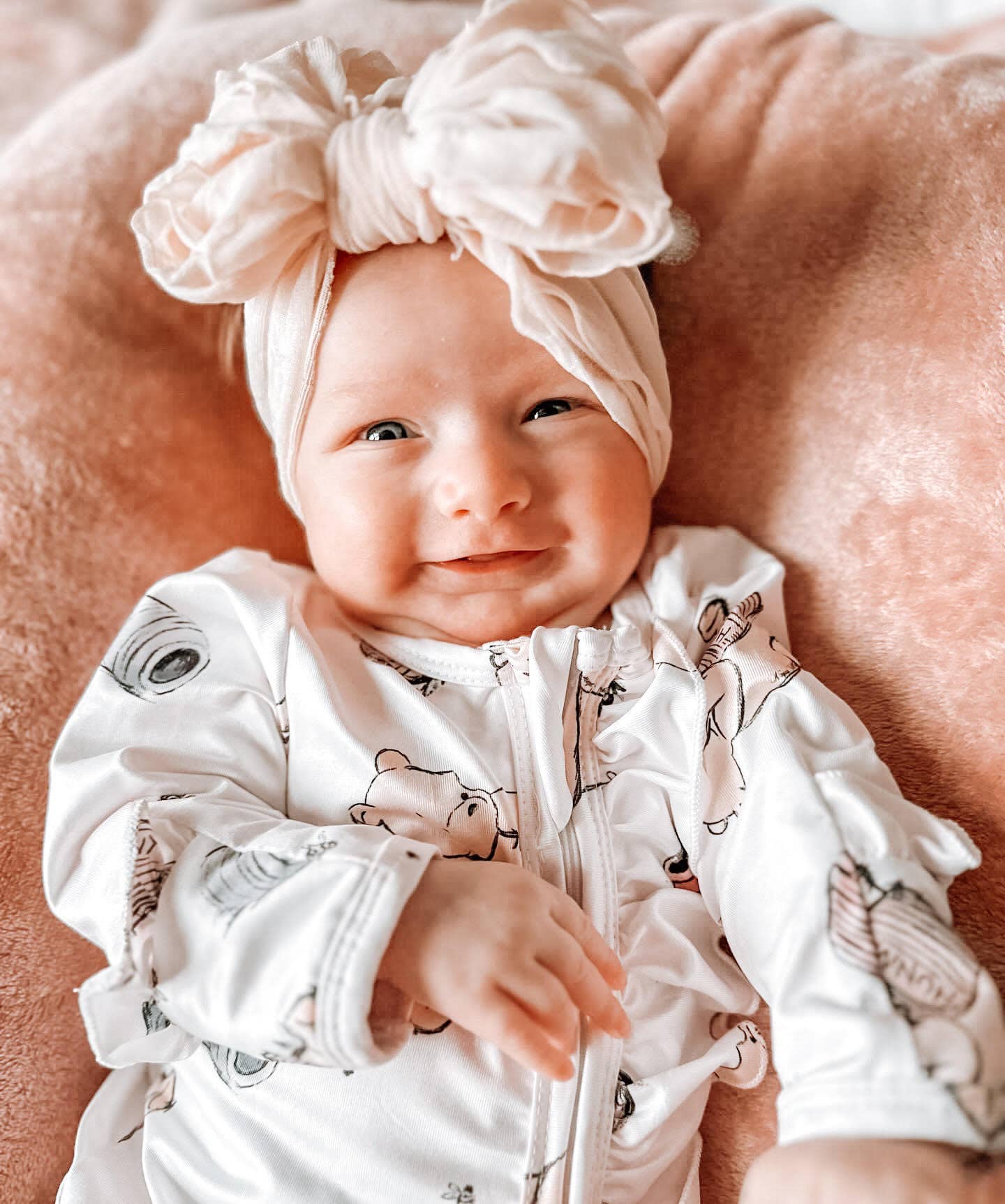Ruffles & Bowties - Baby Girls Sleeper - Pooh Honey Pot : 6-12M