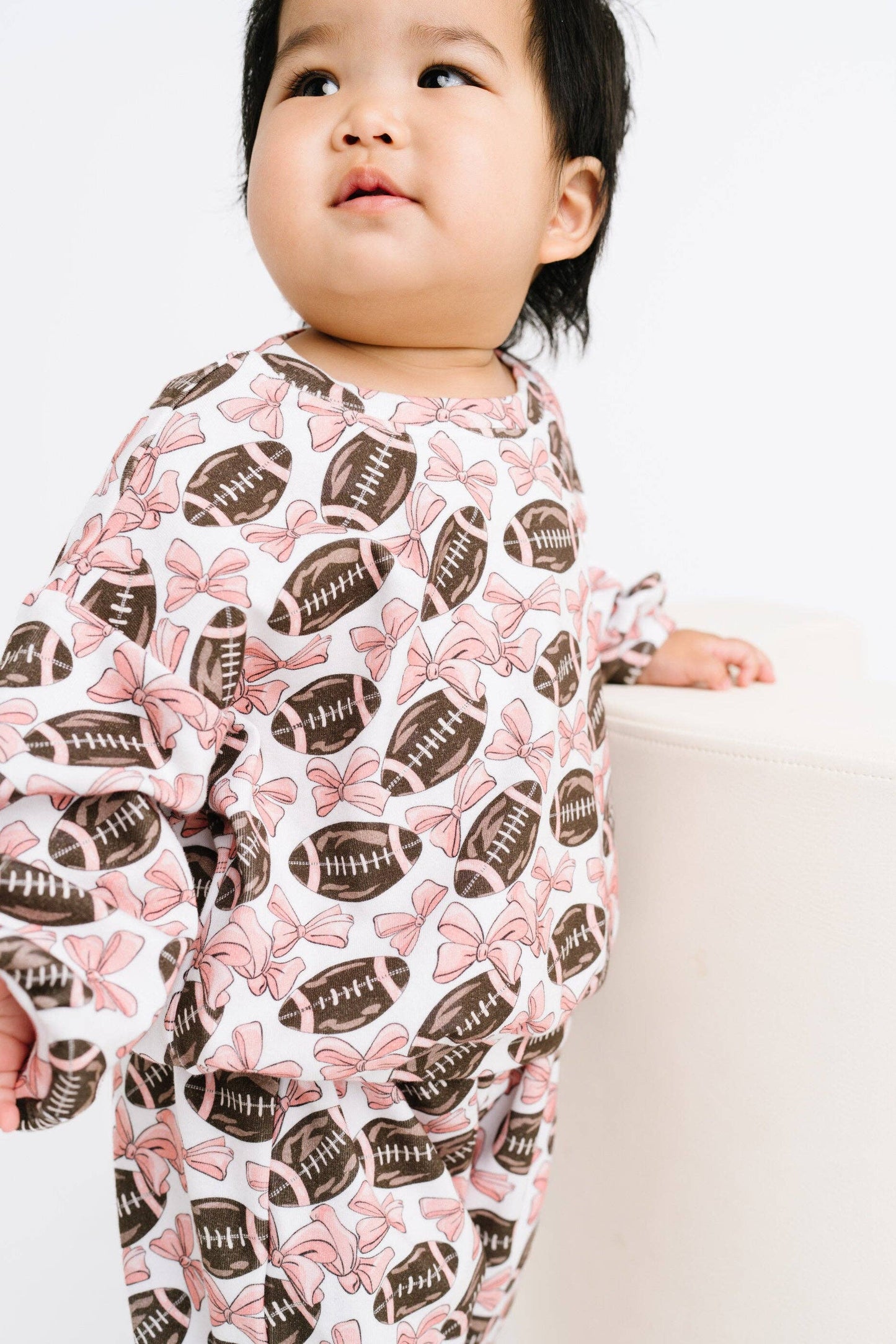 Bows & Touchdowns Sweatsuit: 5T
